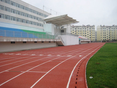 球場鋪裝材料--硅Pu球場的的優(yōu)缺點介紹