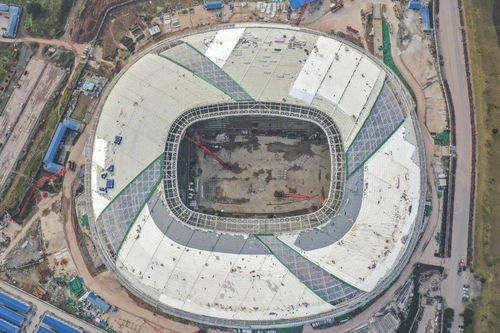 陰雨天氣回歸，部分地區迎降雪 體育場地鋪裝的新挑戰與應對策略